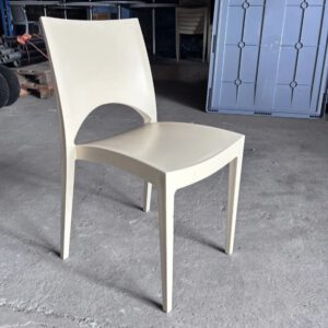 Terrasstoel June beige- Lichtgewicht en Duurzaam